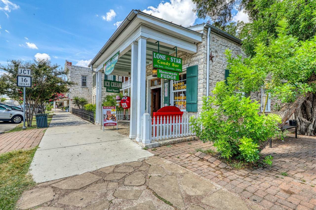 Eden'S Gate Villa Fredericksburg Bagian luar foto