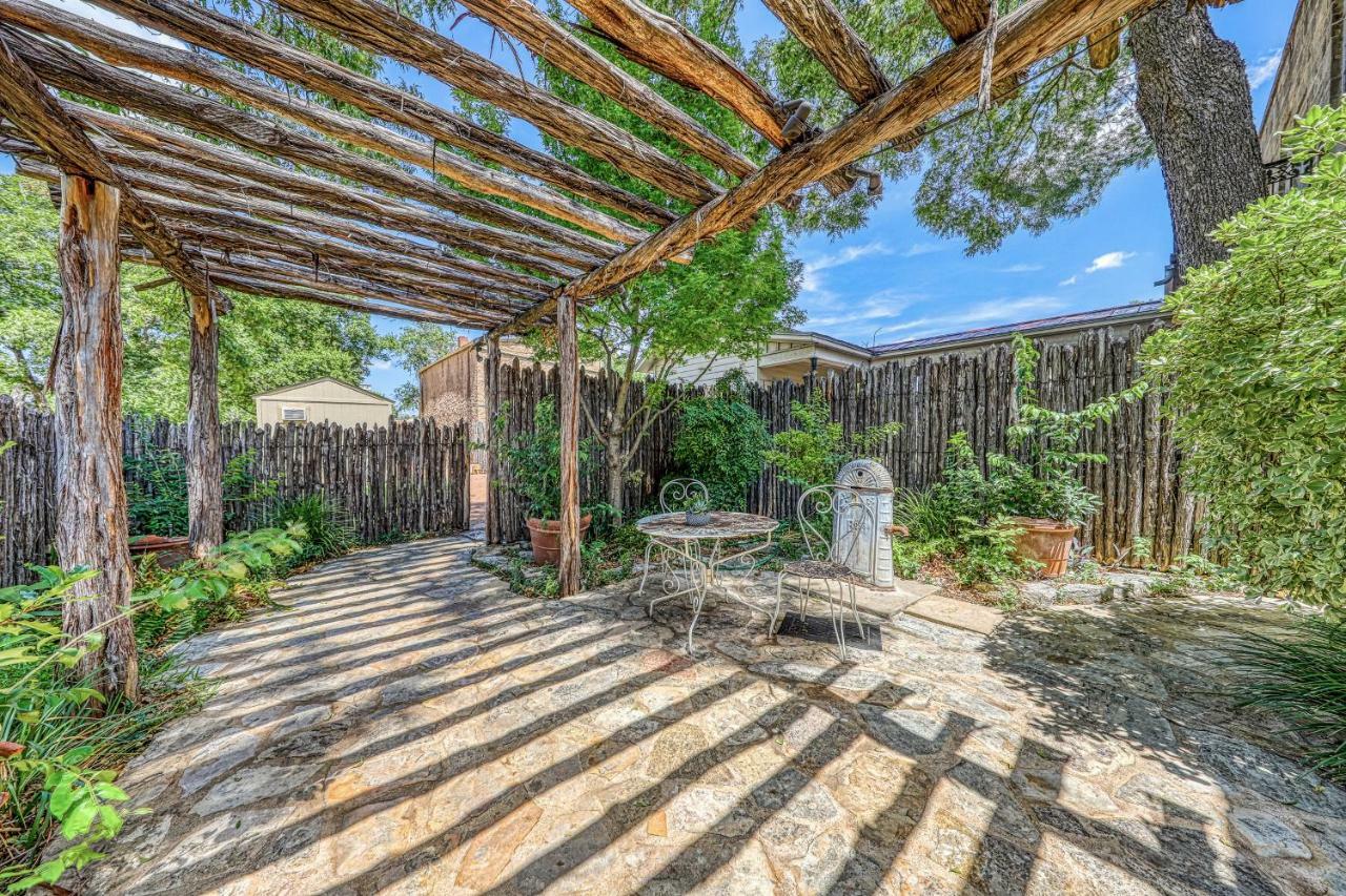 Eden'S Gate Villa Fredericksburg Bagian luar foto